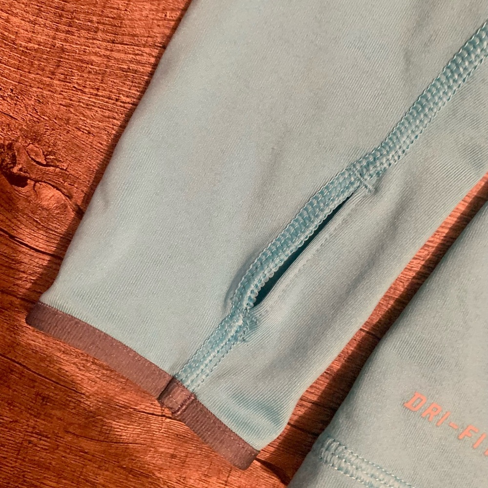 Nike active jacket - Picture 3 of 3